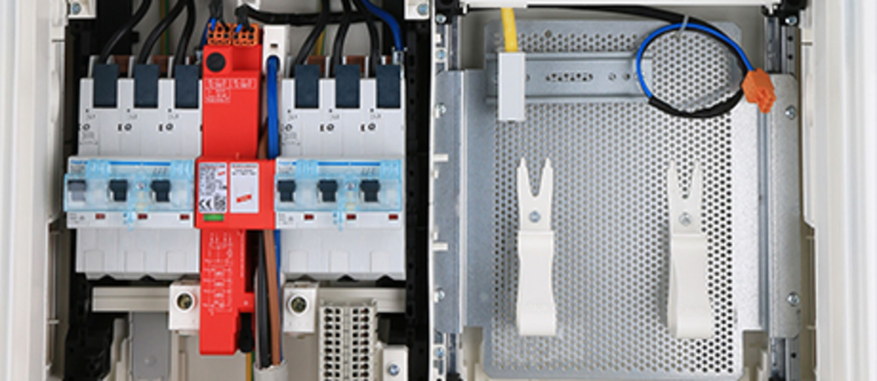 Hausanschluss, Zähler und Unterverteiler bei RBS Elektroinstallation GmbH in Niedergörsdorf OT Altes Lager