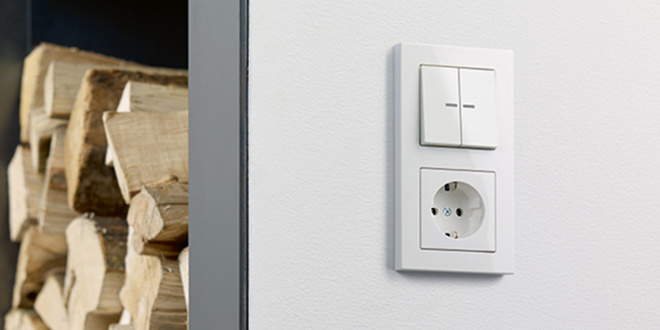JUNG KNX Taster F 10 bei RBS Elektroinstallation GmbH in Niedergörsdorf OT Altes Lager